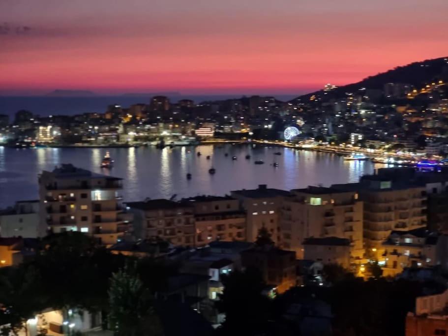 Two Suns Apartament Sarande Bagian luar foto