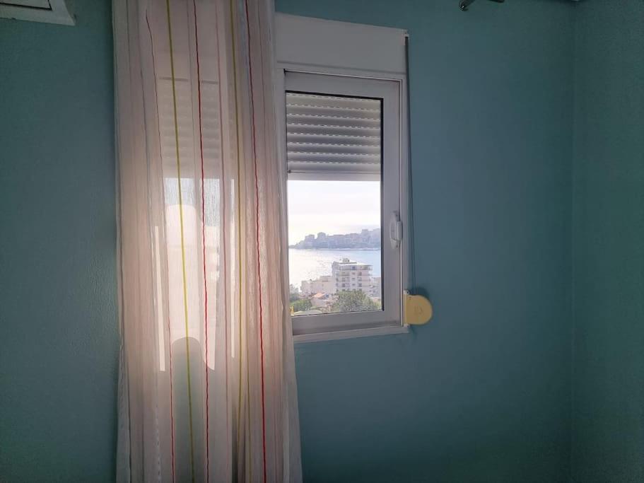 Two Suns Apartament Sarande Bagian luar foto